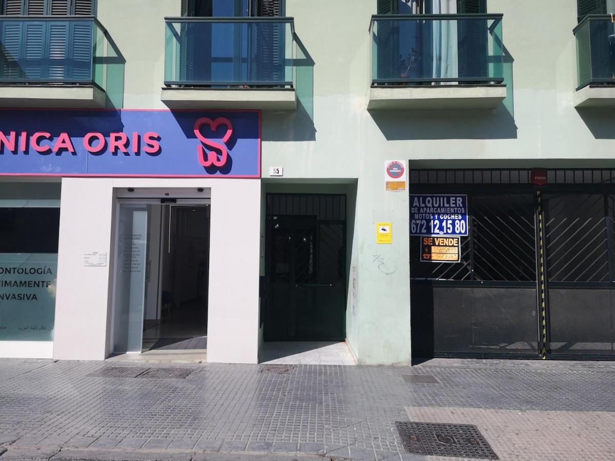 C29 - Trendy Central Apartment With Small Parking And Terrace Málaga Eksteriør bilde